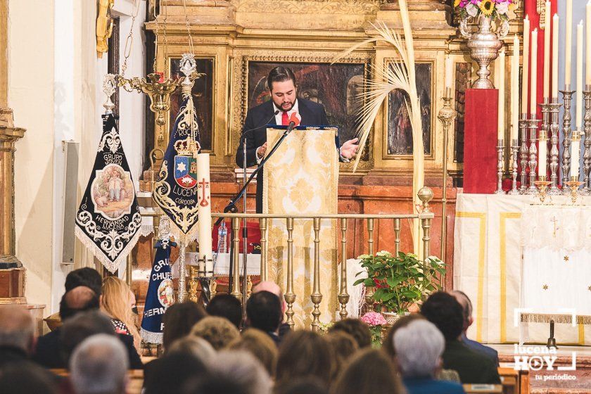GALERÍA: Álvaro Carmona López pronuncia en El Carmen el pregón de la Hermandad del Rocío de Lucena