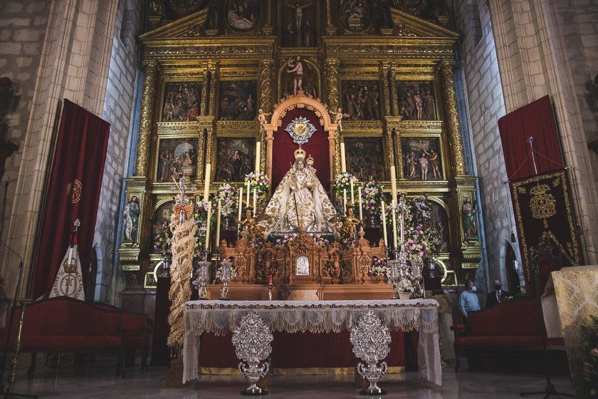GALERÍA: La exaltación Coral a María Santísima de Araceli recrea los momentos principales de la presencia de la Virgen en Lucena a través de nueve voces jóvenes GALERÍA: La exaltación Coral a María Santísima de Araceli recrea los momentos principales de la presencia de la Virgen en Lucena a través de nueve voces jóvenes