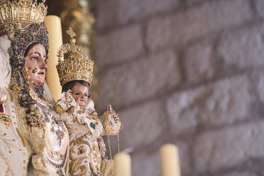 GALERÍA: La exaltación Coral a María Santísima de Araceli recrea los momentos principales de la presencia de la Virgen en Lucena a través de nueve voces jóvenes