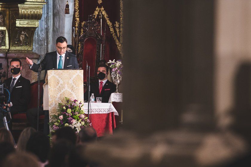 GALERÍA: La exaltación Coral a María Santísima de Araceli recrea los momentos principales de la presencia de la Virgen en Lucena a través de nueve voces jóvenes