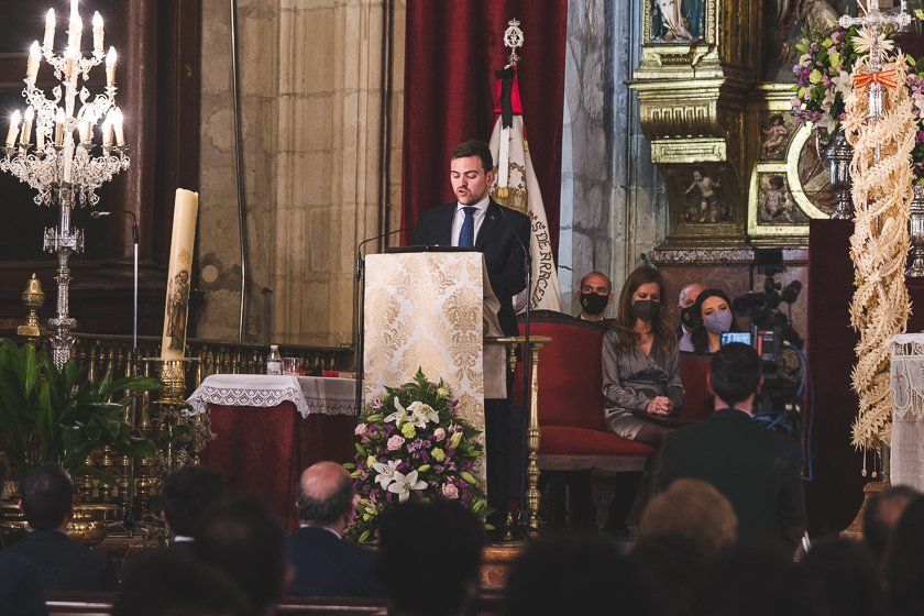 GALERÍA: La exaltación Coral a María Santísima de Araceli recrea los momentos principales de la presencia de la Virgen en Lucena a través de nueve voces jóvenes