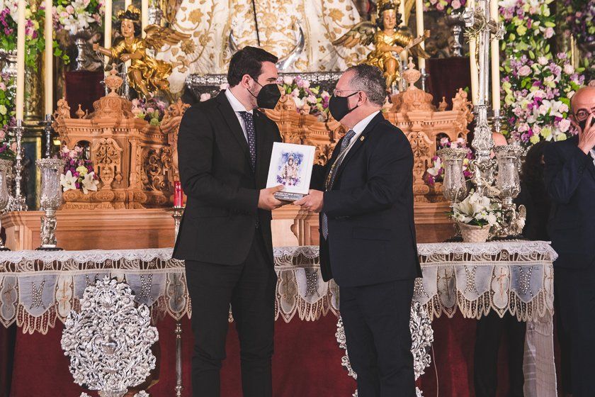 GALERÍA: La exaltación Coral a María Santísima de Araceli recrea los momentos principales de la presencia de la Virgen en Lucena a través de nueve voces jóvenes