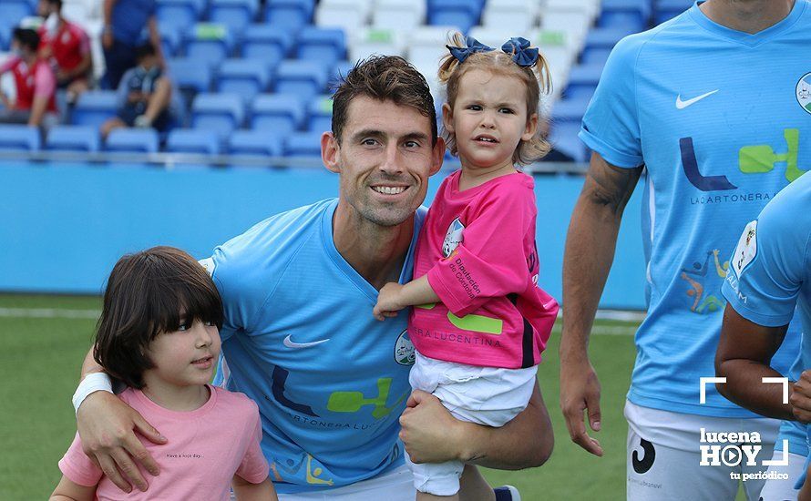 GALERÍA: El Ciudad de Lucena se reencuentra con la victoria frente al Xerez CD (1-0) y mantiene vivo el sueño del ascenso directo. Las fotos del partido