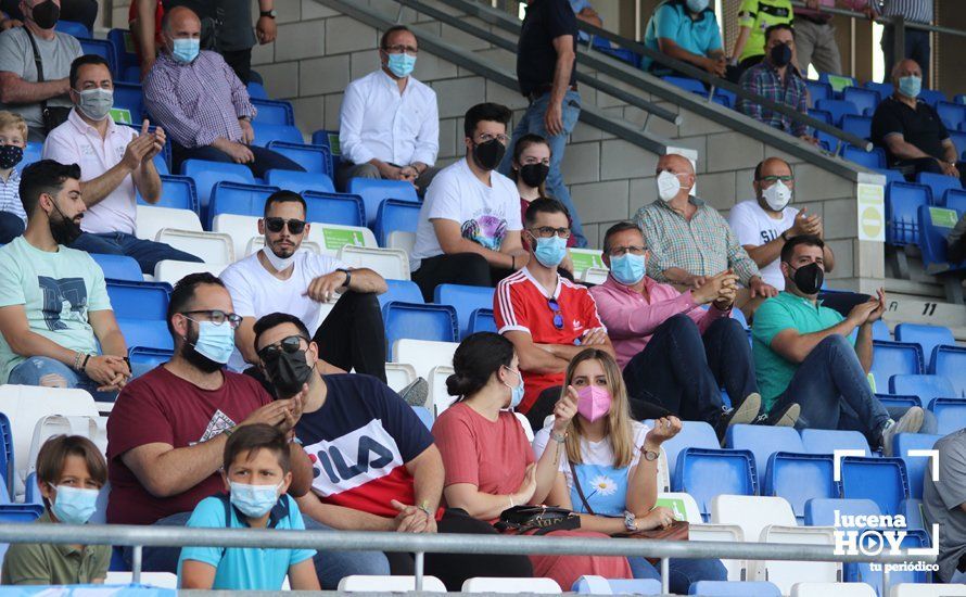 GALERÍA: El Ciudad de Lucena se reencuentra con la victoria frente al Xerez CD (1-0) y mantiene vivo el sueño del ascenso directo. Las fotos del partido