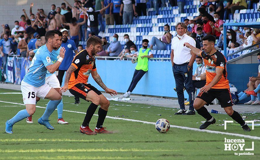 GALERÍA: El Ciudad de Lucena se reencuentra con la victoria frente al Xerez CD (1-0) y mantiene vivo el sueño del ascenso directo. Las fotos del partido