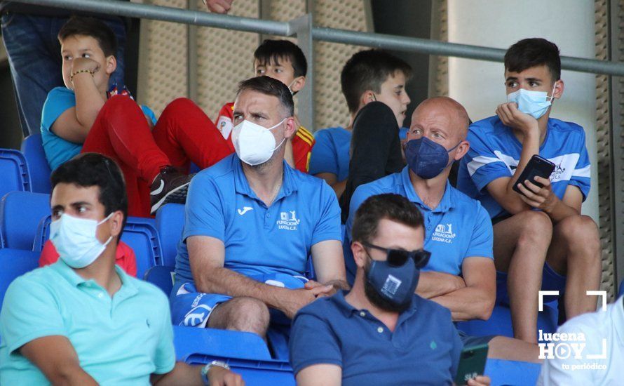 GALERÍA: El Ciudad de Lucena se reencuentra con la victoria frente al Xerez CD (1-0) y mantiene vivo el sueño del ascenso directo. Las fotos del partido