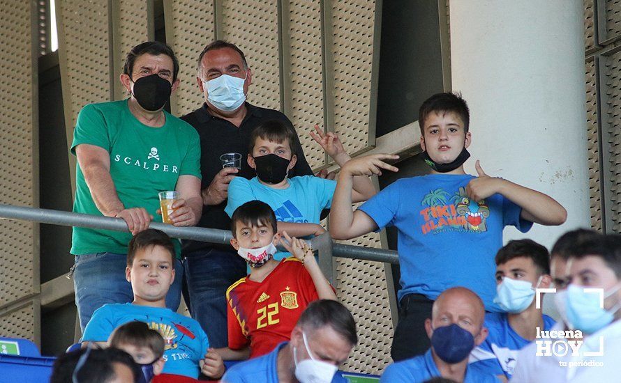 GALERÍA: El Ciudad de Lucena se reencuentra con la victoria frente al Xerez CD (1-0) y mantiene vivo el sueño del ascenso directo. Las fotos del partido