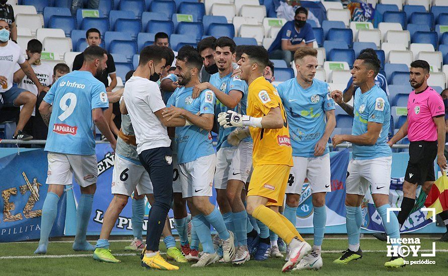 GALERÍA: El Ciudad de Lucena se reencuentra con la victoria frente al Xerez CD (1-0) y mantiene vivo el sueño del ascenso directo. Las fotos del partido