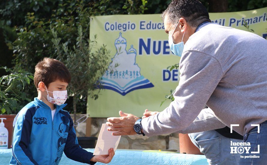 GALERÍA: "Al arbolito, desde chiquito": Los alumnos del Virgen de Araceli reciben de Mejorana diplomas por sus dibujos para la Vía Verde