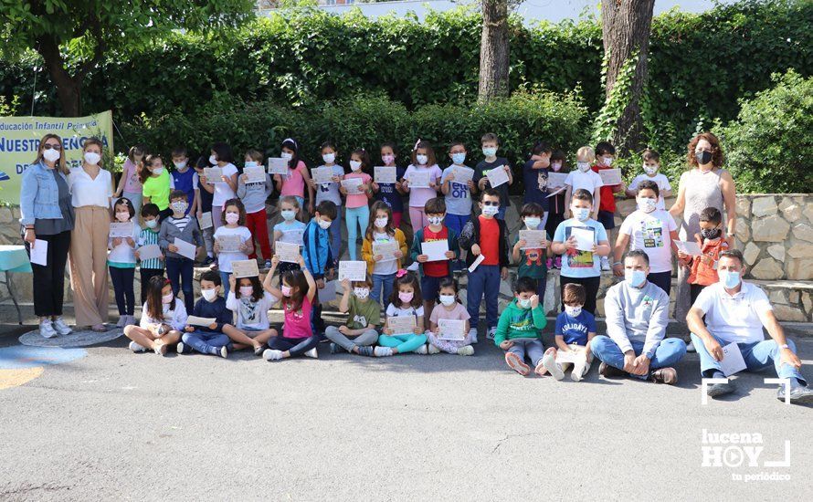 GALERÍA: "Al arbolito, desde chiquito": Los alumnos del Virgen de Araceli reciben de Mejorana diplomas por sus dibujos para la Vía Verde