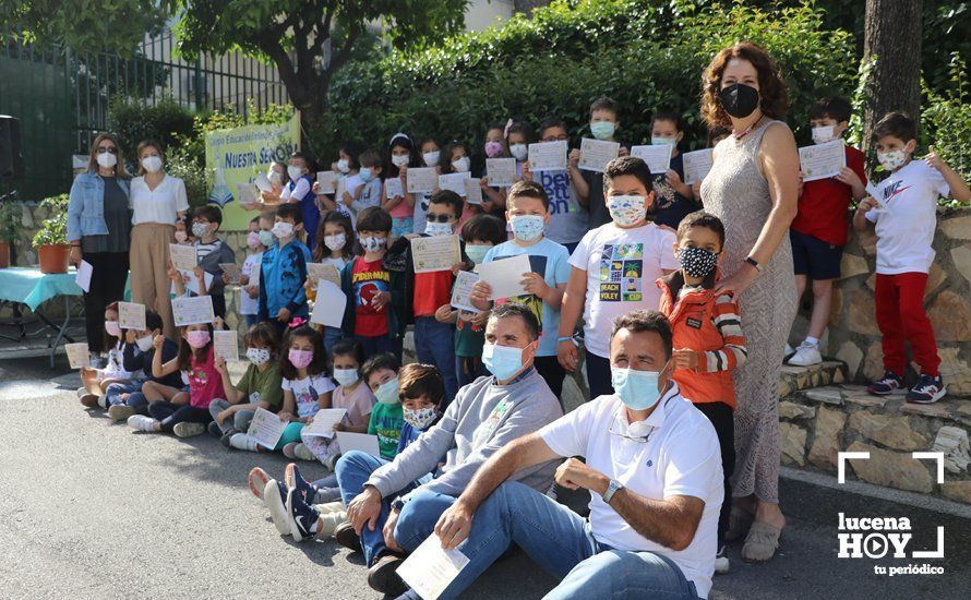 GALERÍA: "Al arbolito, desde chiquito": Los alumnos del Virgen de Araceli reciben de Mejorana diplomas por sus dibujos para la Vía Verde