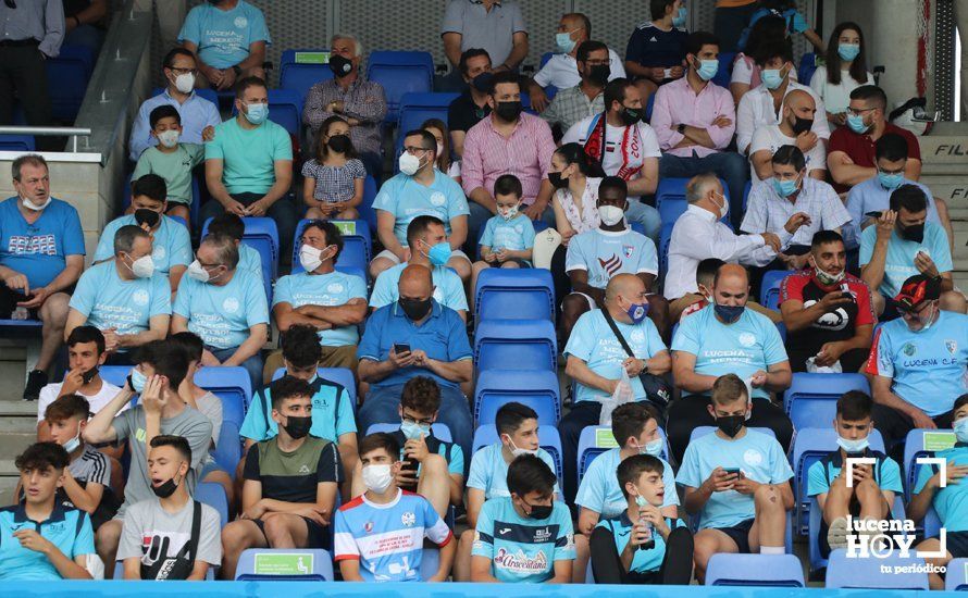 GALERÍA: El Ciudad de Lucena se queda otra vez con la cara amarga del fútbol tras caer en el último segundo ante el Ceuta (1-2). Las fotos de la grada, el partido y la desilusión