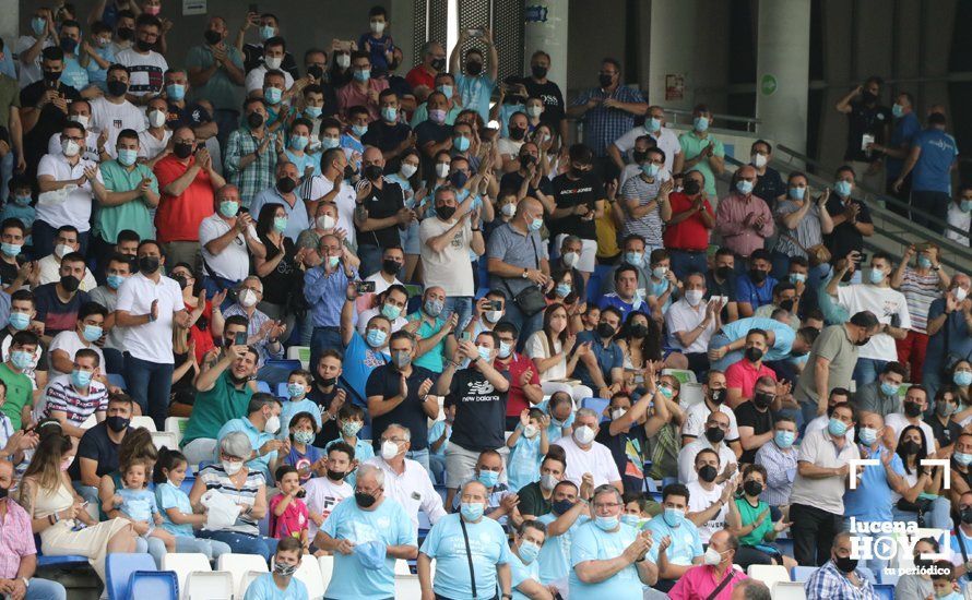 GALERÍA: El Ciudad de Lucena se queda otra vez con la cara amarga del fútbol tras caer en el último segundo ante el Ceuta (1-2). Las fotos de la grada, el partido y la desilusión GALERÍA: El Ciudad de Lucena se queda otra vez con la cara amarga del fútbol tras caer en el último segundo ante el Ceuta (1-2). Las fotos de la grada, el partido y la desilusión