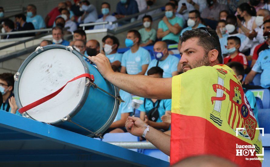 GALERÍA: El Ciudad de Lucena se queda otra vez con la cara amarga del fútbol tras caer en el último segundo ante el Ceuta (1-2). Las fotos de la grada, el partido y la desilusión