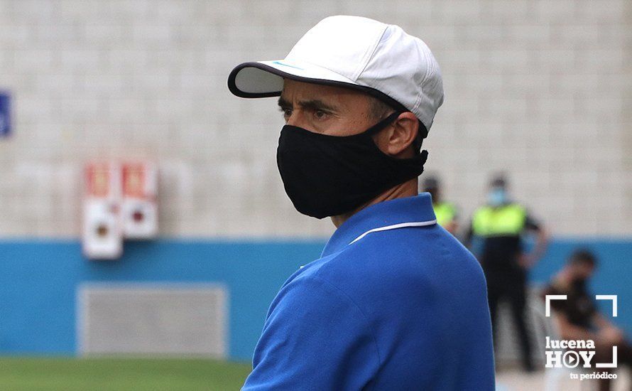 GALERÍA: El Ciudad de Lucena se queda otra vez con la cara amarga del fútbol tras caer en el último segundo ante el Ceuta (1-2). Las fotos de la grada, el partido y la desilusión