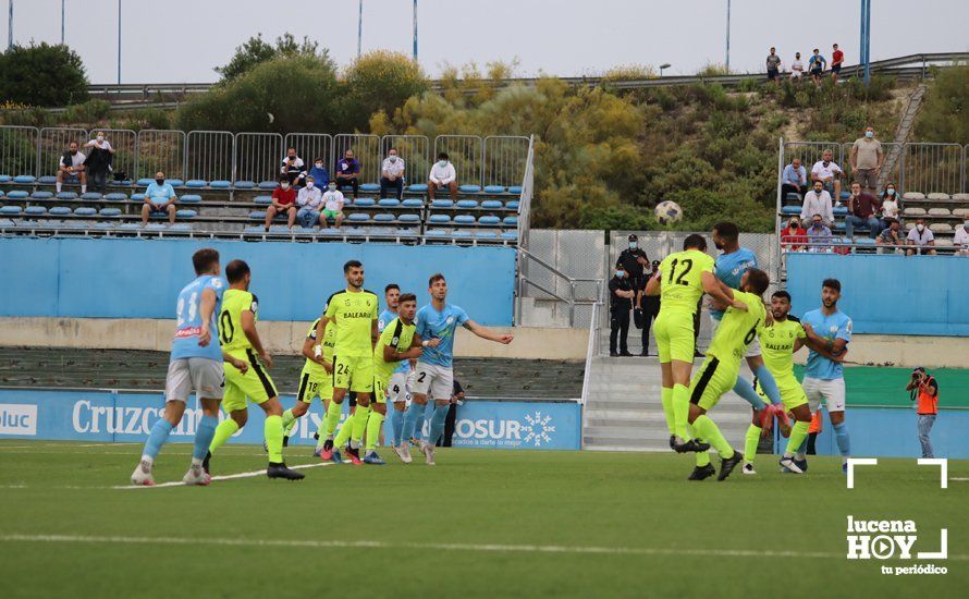 GALERÍA: El Ciudad de Lucena se queda otra vez con la cara amarga del fútbol tras caer en el último segundo ante el Ceuta (1-2). Las fotos de la grada, el partido y la desilusión