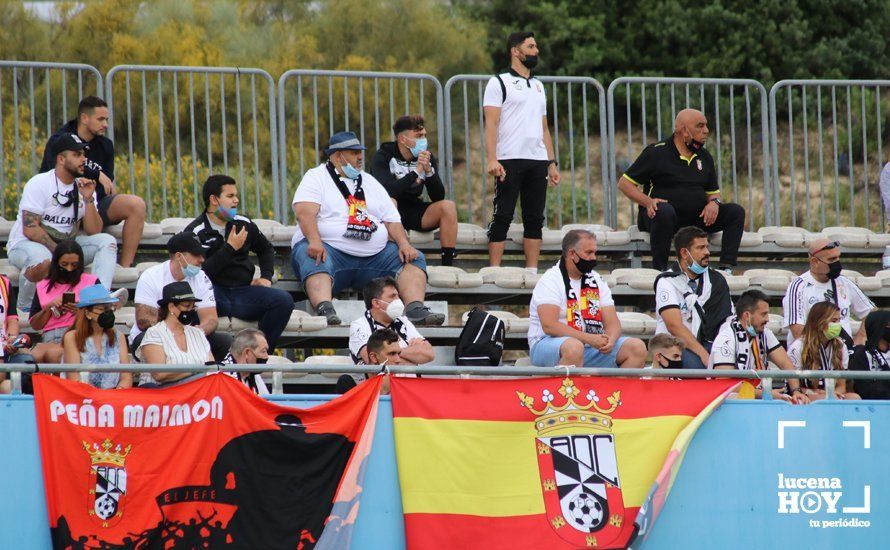 GALERÍA: El Ciudad de Lucena se queda otra vez con la cara amarga del fútbol tras caer en el último segundo ante el Ceuta (1-2). Las fotos de la grada, el partido y la desilusión