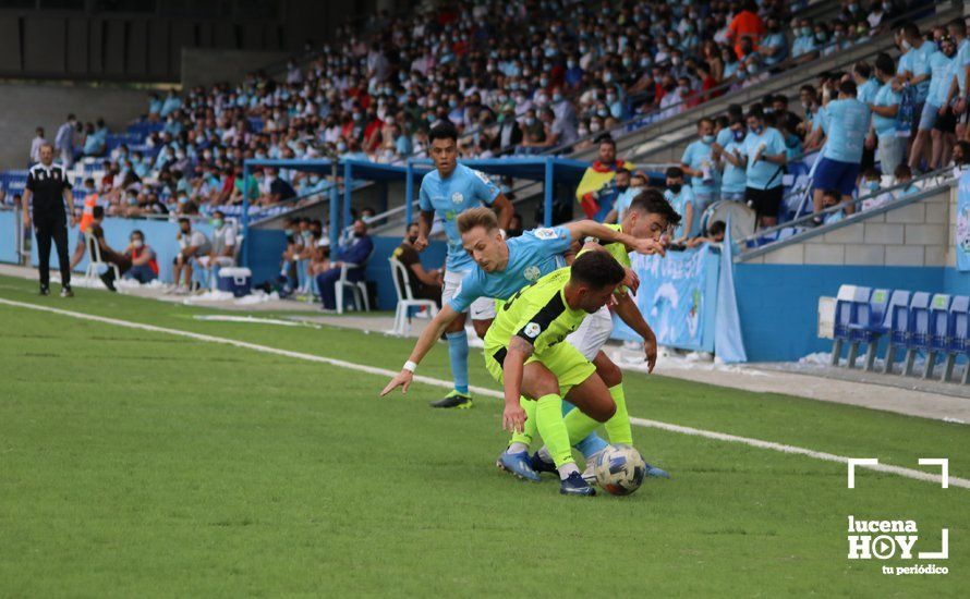 GALERÍA: El Ciudad de Lucena se queda otra vez con la cara amarga del fútbol tras caer en el último segundo ante el Ceuta (1-2). Las fotos de la grada, el partido y la desilusión