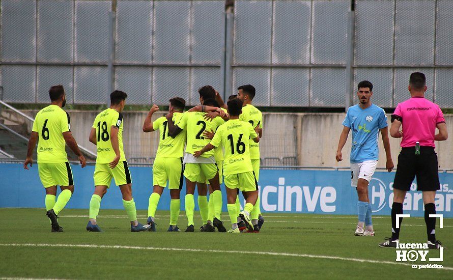 GALERÍA: El Ciudad de Lucena se queda otra vez con la cara amarga del fútbol tras caer en el último segundo ante el Ceuta (1-2). Las fotos de la grada, el partido y la desilusión