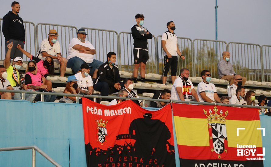 GALERÍA: El Ciudad de Lucena se queda otra vez con la cara amarga del fútbol tras caer en el último segundo ante el Ceuta (1-2). Las fotos de la grada, el partido y la desilusión