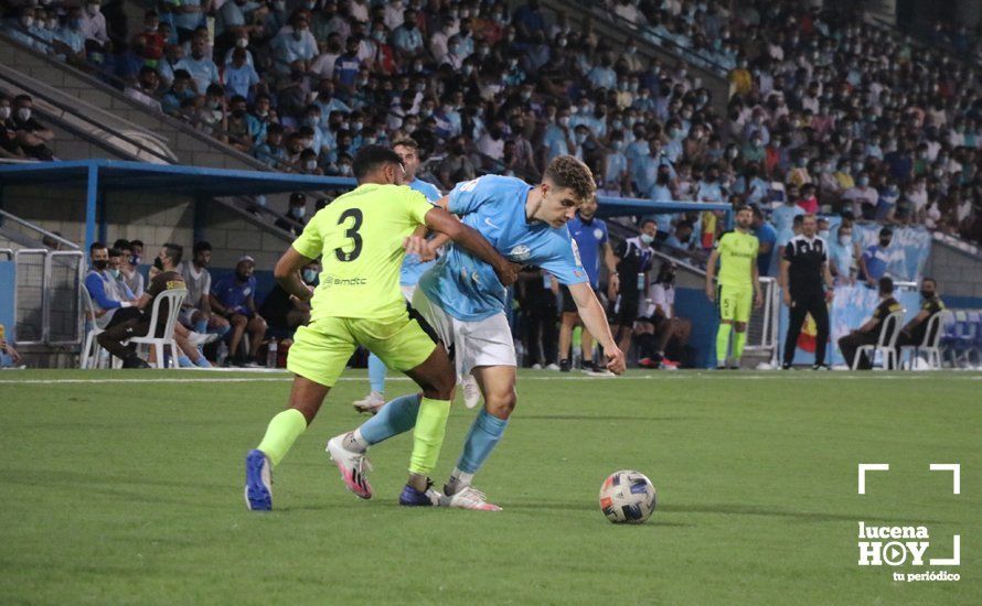 GALERÍA: El Ciudad de Lucena se queda otra vez con la cara amarga del fútbol tras caer en el último segundo ante el Ceuta (1-2). Las fotos de la grada, el partido y la desilusión