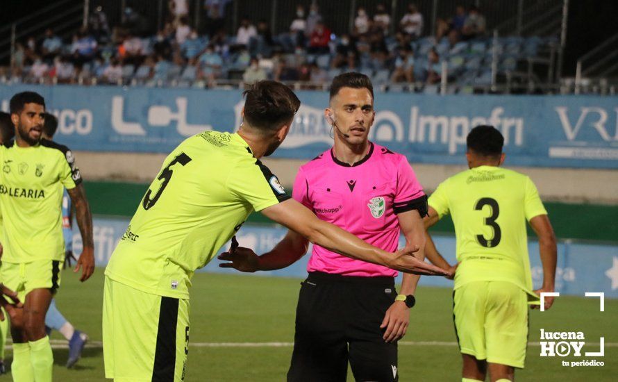 GALERÍA: El Ciudad de Lucena se queda otra vez con la cara amarga del fútbol tras caer en el último segundo ante el Ceuta (1-2). Las fotos de la grada, el partido y la desilusión GALERÍA: El Ciudad de Lucena se queda otra vez con la cara amarga del fútbol tras caer en el último segundo ante el Ceuta (1-2). Las fotos de la grada, el partido y la desilusión