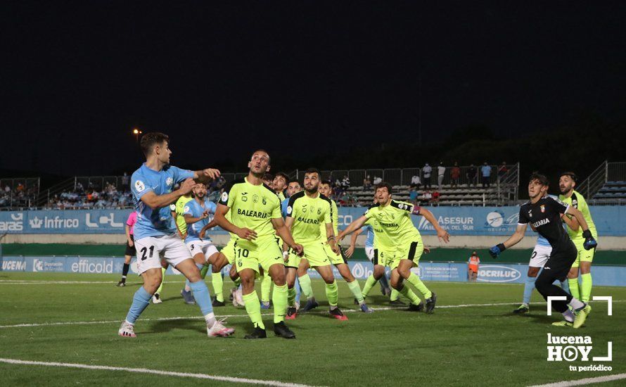 GALERÍA: El Ciudad de Lucena se queda otra vez con la cara amarga del fútbol tras caer en el último segundo ante el Ceuta (1-2). Las fotos de la grada, el partido y la desilusión