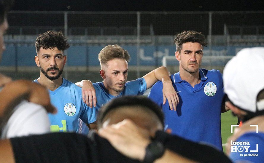 GALERÍA: El Ciudad de Lucena se queda otra vez con la cara amarga del fútbol tras caer en el último segundo ante el Ceuta (1-2). Las fotos de la grada, el partido y la desilusión