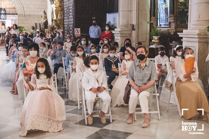 GALERÍA: Lucena celebra por segundo año un Corpus diferente, sin procesión en las calles, pero con niños de Primera Comunión en el templo de San Mateo