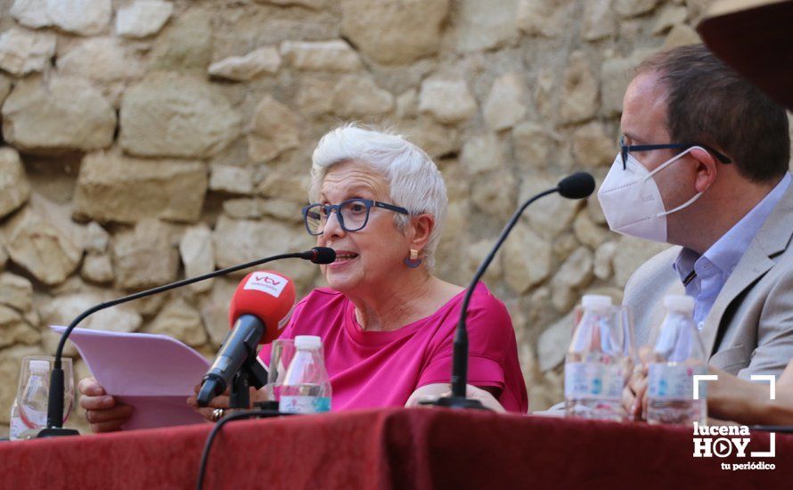 GALERÍA: De amor, mitología clásica y Gardel: El escritor lucentino Manuel Guerrero presentó ayer en el Castillo de Lucena sus tres últimos libros