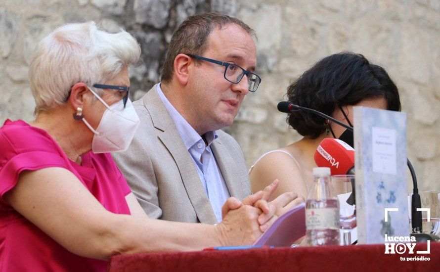 GALERÍA: De amor, mitología clásica y Gardel: El escritor lucentino Manuel Guerrero presentó ayer en el Castillo de Lucena sus tres últimos libros