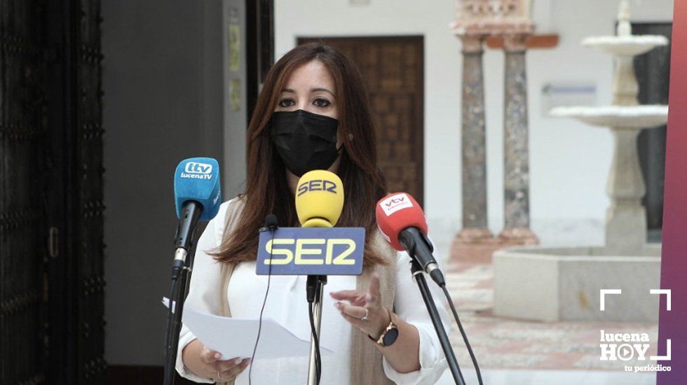  Lourdes Parra durante la rueda de prensa 