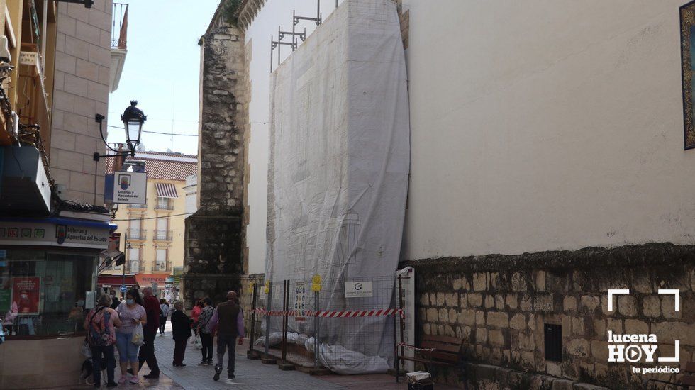  Portada de la Umbría de la Iglesia de San Mateo, actualmente en restauración 