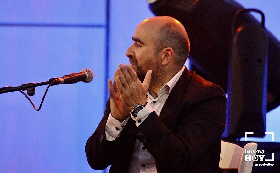 GALERÍA: "Flamencos y pelícanos", un paseo por las mil caras del flamenco con sabor a Lucena. Las fotos del concierto GALERÍA: "Flamencos y pelícanos", un paseo por las mil caras del flamenco con sabor a Lucena. Las fotos del concierto