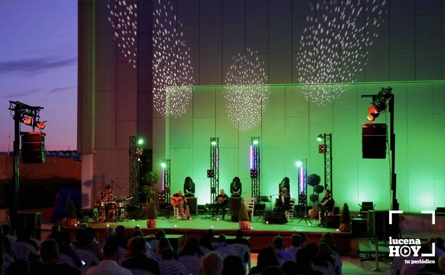 GALERÍA: "Flamencos y pelícanos", un paseo por las mil caras del flamenco con sabor a Lucena. Las fotos del concierto