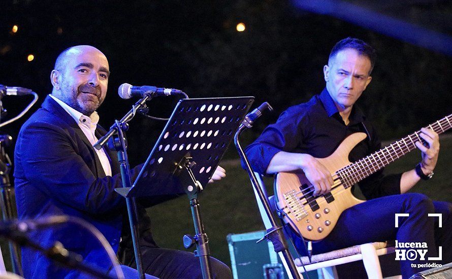 GALERÍA: "Flamencos y pelícanos", un paseo por las mil caras del flamenco con sabor a Lucena. Las fotos del concierto GALERÍA: "Flamencos y pelícanos", un paseo por las mil caras del flamenco con sabor a Lucena. Las fotos del concierto