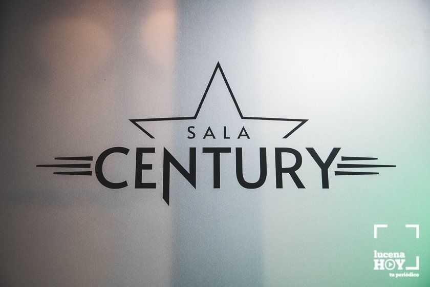 GALERÍA: Abre sus puertas Sala Century: Copas y cultura en un ambiente de cine y en pleno centro de Lucena