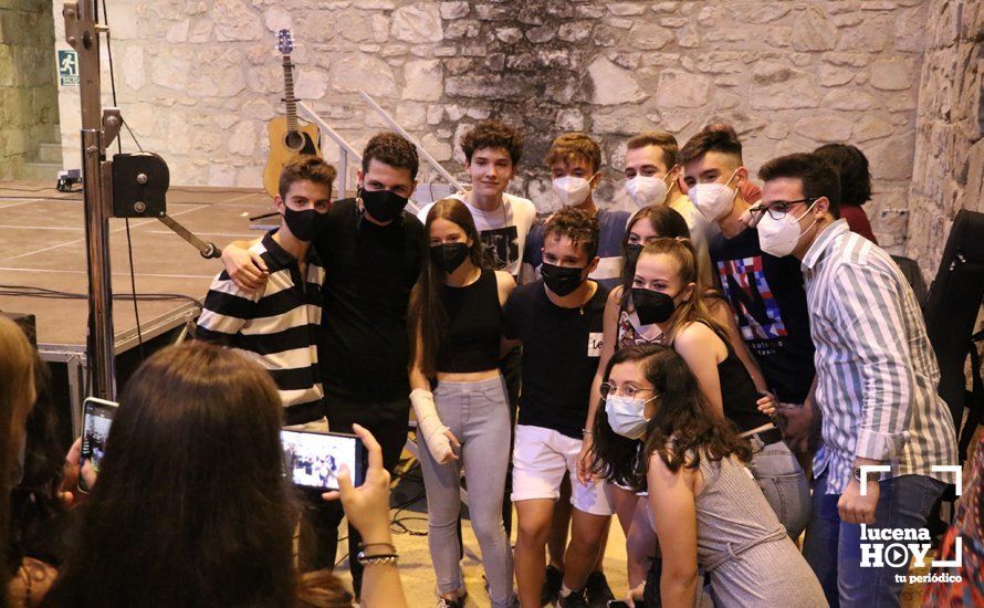GALERÍA: Crespo debuta con lleno en su concierto en el patio del Castillo del Moral de Lucena GALERÍA: Crespo debuta con lleno en su concierto en el patio del Castillo del Moral de Lucena