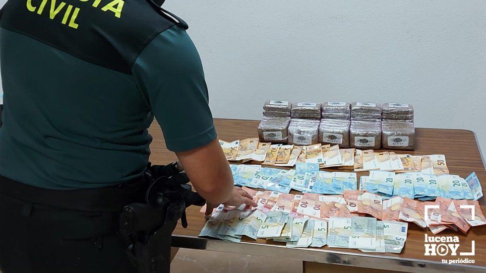  Dinero y drogas incautados en esta operación de la Guardia Civil en Rute 
