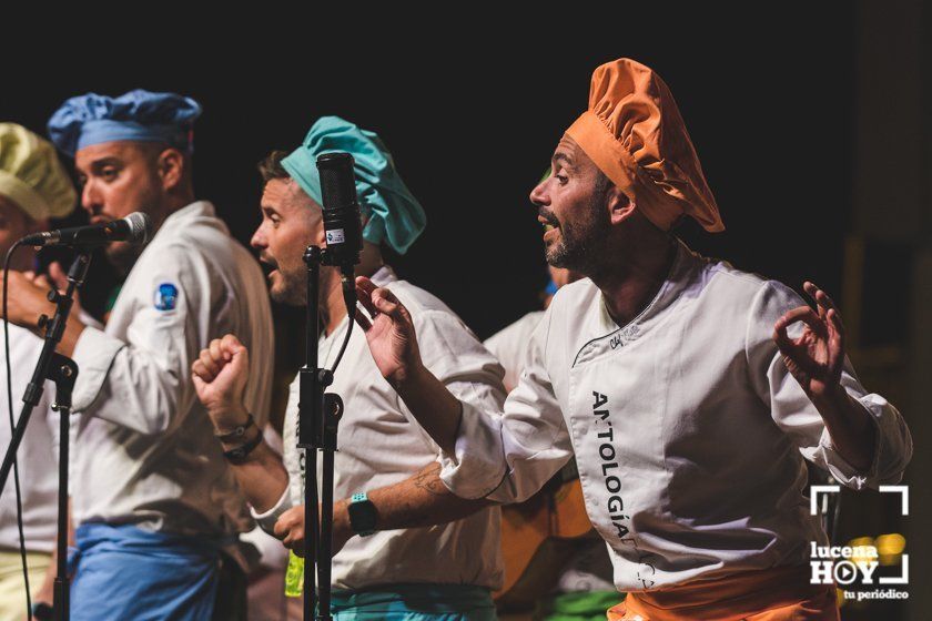 GALERÍA: Carnavaluc revive la historia de amor entre Lucena y el Carnaval de Cádiz. Las fotos de esta edición con La eterna banda del Capitán Veneno, la antología de El Canijo y Los Aislados