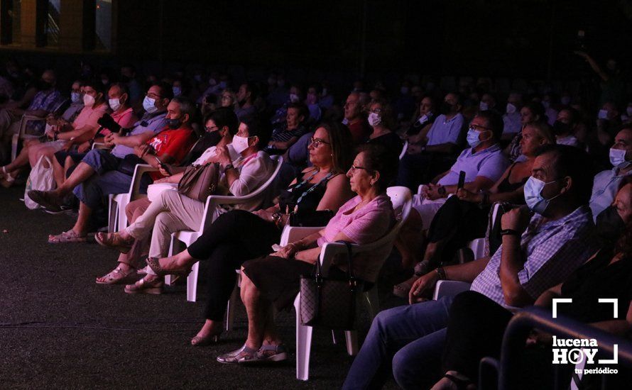 GALERÍA: Argentina deleita al público de Lucena con su voz elegante y poderosa y su repertorio flamenco más puro