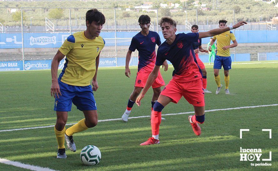 GALERÍA: Las fotos del Trofeo de Fútbol Juvenil "Torre del Moral" que se llevó el Cadiz frente al Sevilla y Atlético de Madrid y la presentación de los diferentes equipos del Lucecor GALERÍA: Las fotos del Trofeo de Fútbol Juvenil "Torre del Moral" que se llevó el Cadiz frente al Sevilla y Atlético de Madrid y la presentación de los diferentes equipos del Lucecor