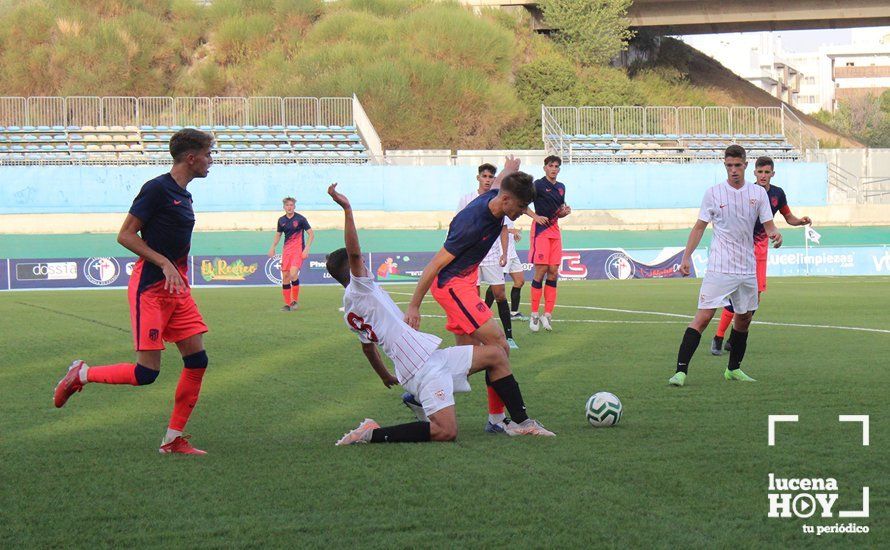 GALERÍA: Las fotos del Trofeo de Fútbol Juvenil "Torre del Moral" que se llevó el Cadiz frente al Sevilla y Atlético de Madrid y la presentación de los diferentes equipos del Lucecor GALERÍA: Las fotos del Trofeo de Fútbol Juvenil "Torre del Moral" que se llevó el Cadiz frente al Sevilla y Atlético de Madrid y la presentación de los diferentes equipos del Lucecor