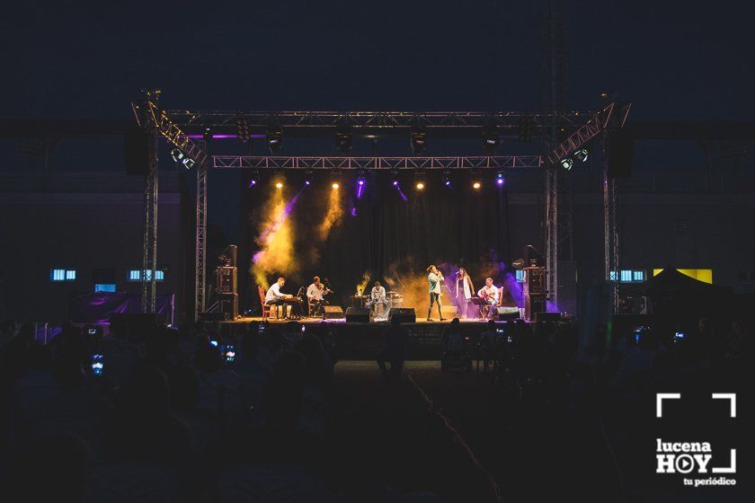 GALERÍA: Marisol Bizcocho abre la programación de conciertos de la Feria del Valle de Lucena 2021 en la Ciudad Deportiva