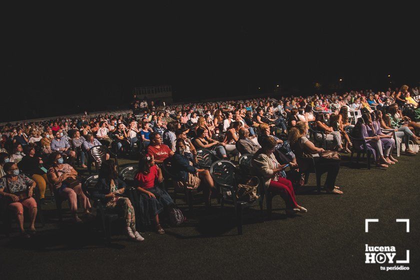 GALERÍA: Marisol Bizcocho abre la programación de conciertos de la Feria del Valle de Lucena 2021 en la Ciudad Deportiva GALERÍA: Marisol Bizcocho abre la programación de conciertos de la Feria del Valle de Lucena 2021 en la Ciudad Deportiva