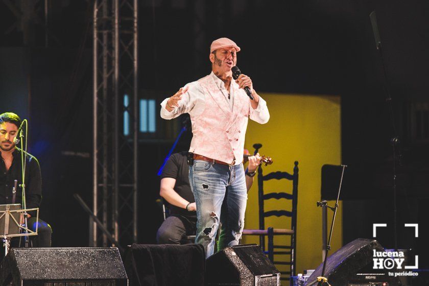 GALERÍA: FERIA DEL VALLE 2021: Las fotos de la aplaudida actuación de Paco Candela en Lucena
