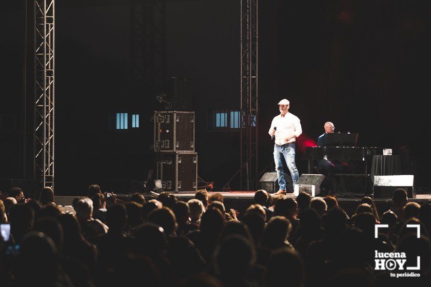 GALERÍA: FERIA DEL VALLE 2021: Las fotos de la aplaudida actuación de Paco Candela en Lucena