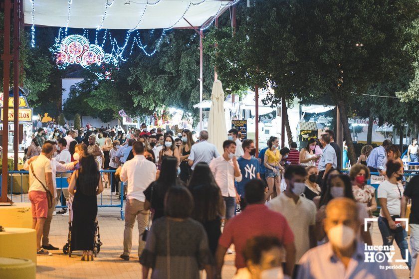 GALERÍA: FERIA DEL VALLE 2021: Las mejores imágenes de una feria de noche de contrastes en Lucena GALERÍA: FERIA DEL VALLE 2021: Las mejores imágenes de una feria de noche de contrastes en Lucena