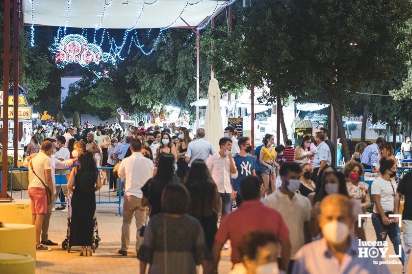 GALERÍA: FERIA DEL VALLE 2021: Las mejores imágenes de una feria de noche de contrastes en Lucena