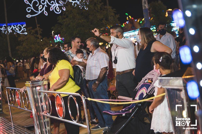 GALERÍA: FERIA DEL VALLE 2021: Las mejores imágenes de una feria de noche de contrastes en Lucena